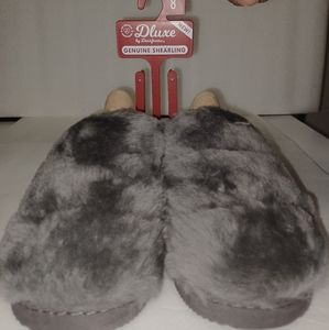Dearfoams DLux Genuine Shearling Slippers